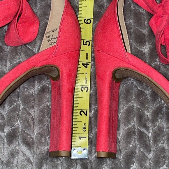 Lulus Avian Elegant Coral Women's Square Heels.  Size 8 - Picture 9 of 9